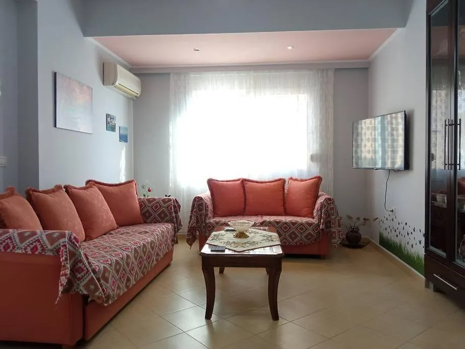 Sunny Apartment 2 Saranda