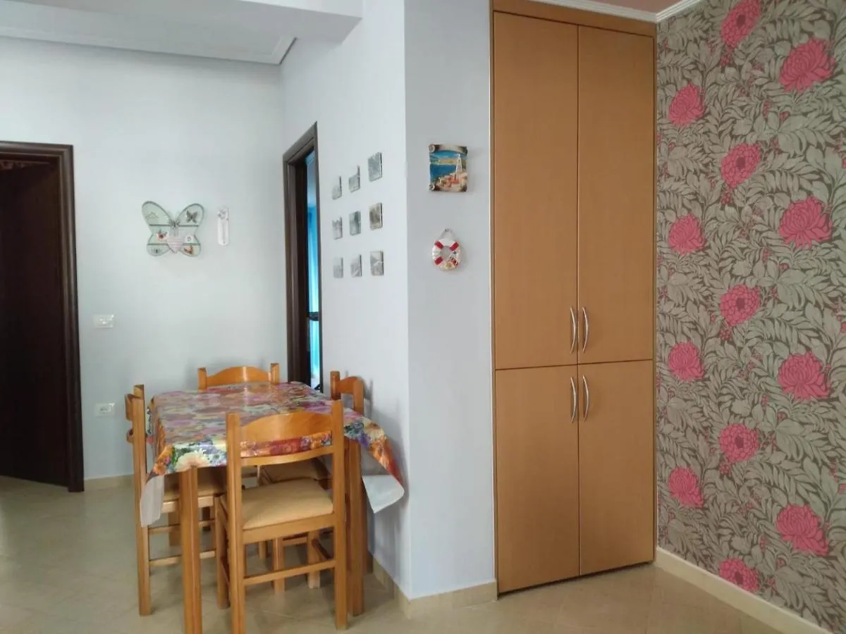 Sunny Apartment 2 Sarandë